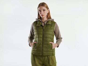  Kadın Haki Recycled Polyester Dolgulu  Pufa Yelek