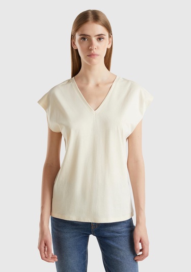  Kadın Krem %100 Pamuk Önü ve Arkası V Yaka Düz Kesim Kolsuz Sweatshirt