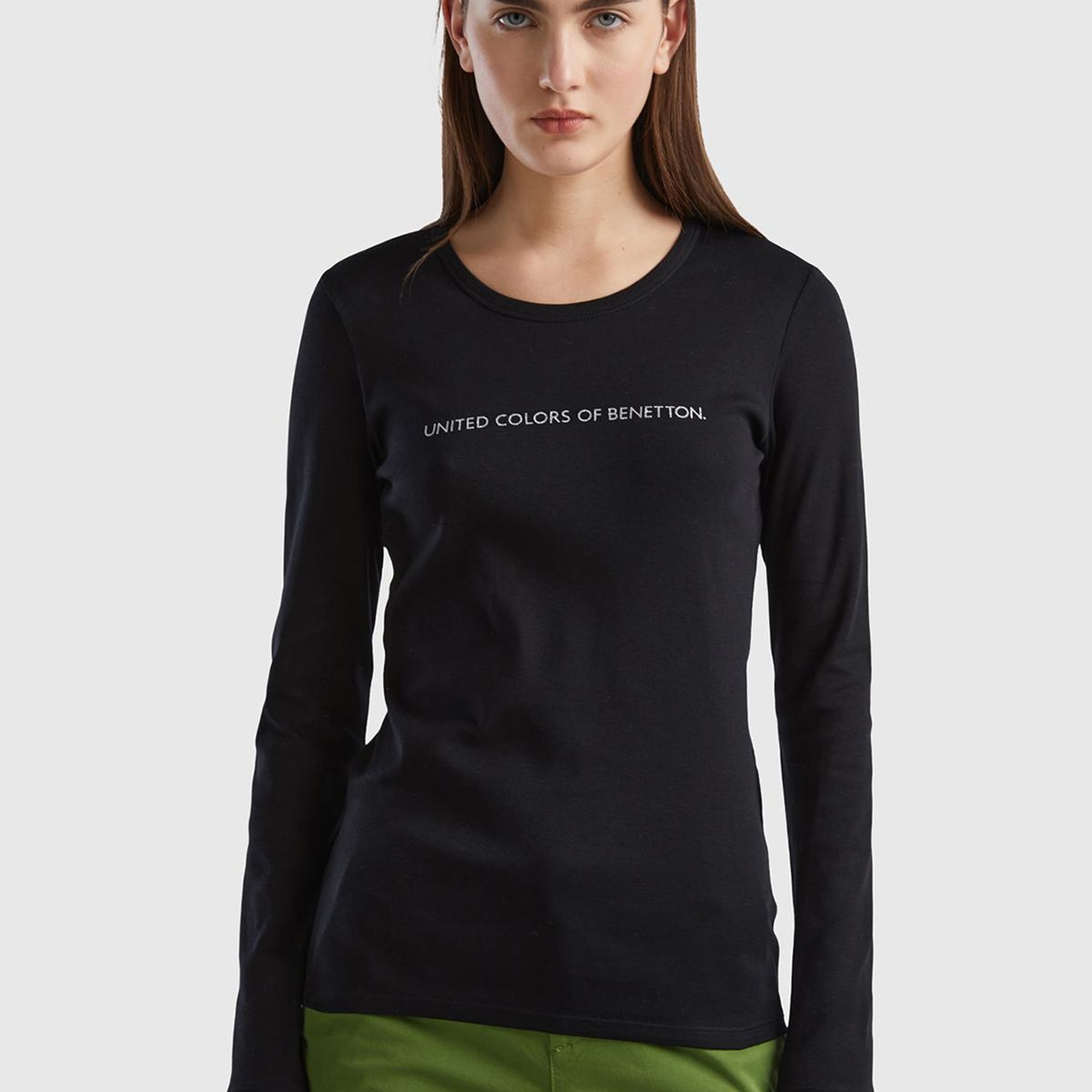 Kadın Siyah %100 Koton Bisiklet Yaka Benetton Yazılı Uzun Kollu T-Shirt