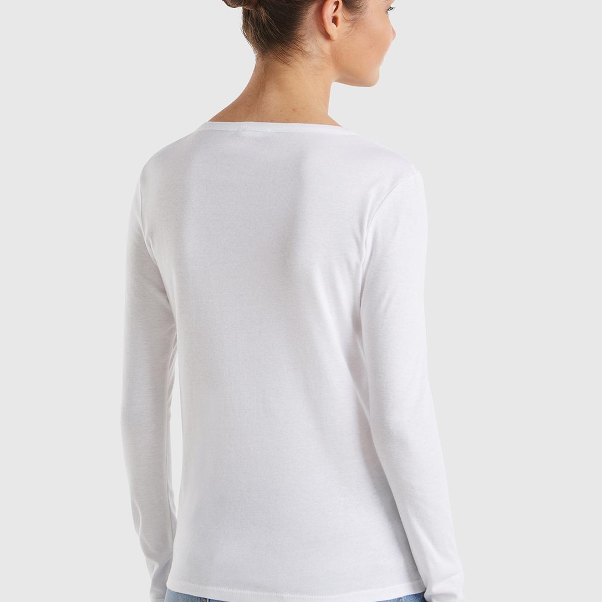 Kadın Beyaz %100 Koton Bisiklet Yaka Benetton Yazılı Uzun Kollu T-Shirt