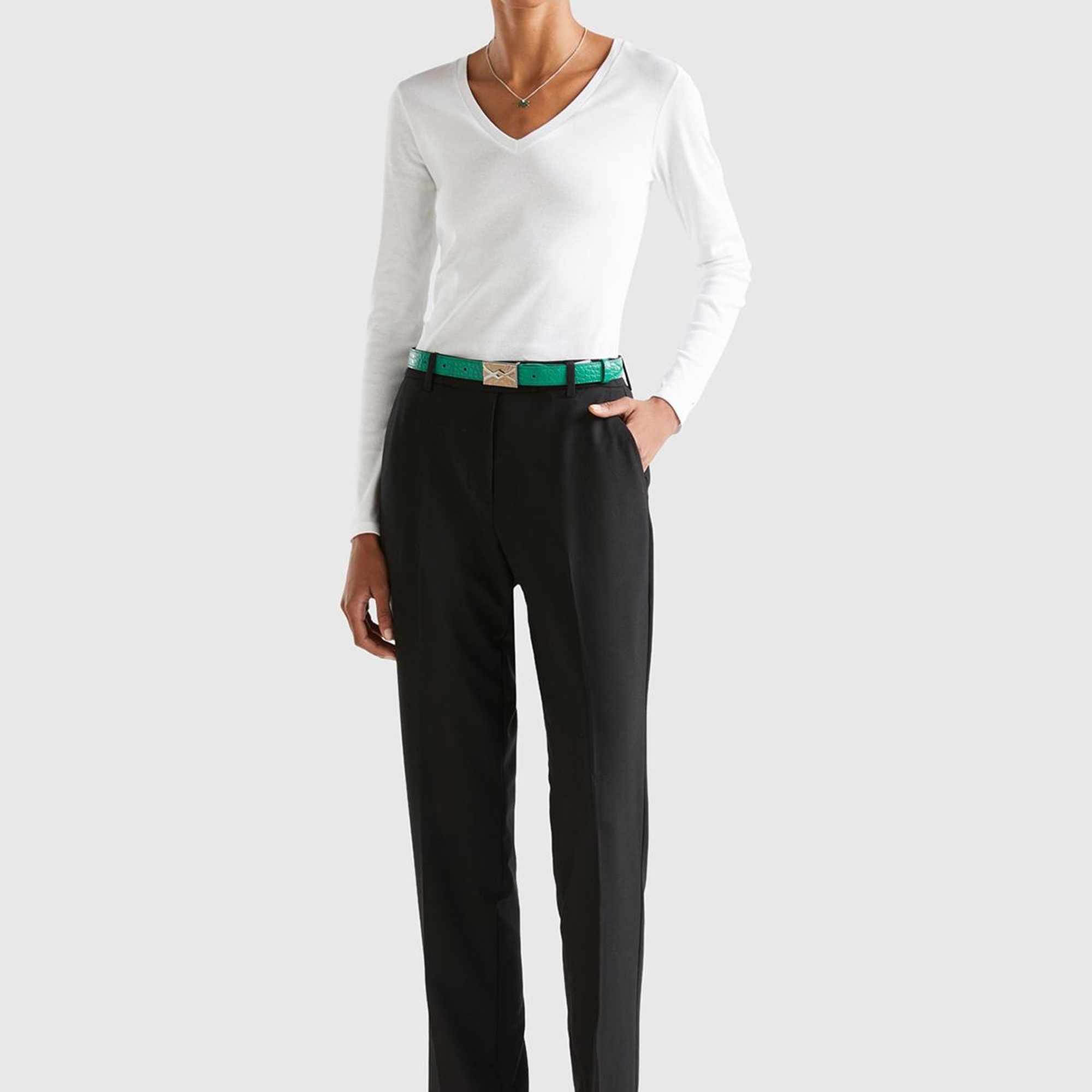 Kadın Beyaz Basic V Yaka Uzun Kollu T-Shirt