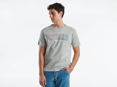  Erkek Gri Melanj %100 Pamuk Baskılı Kısa Kollu Yuvarlak Yaka T-Shirt