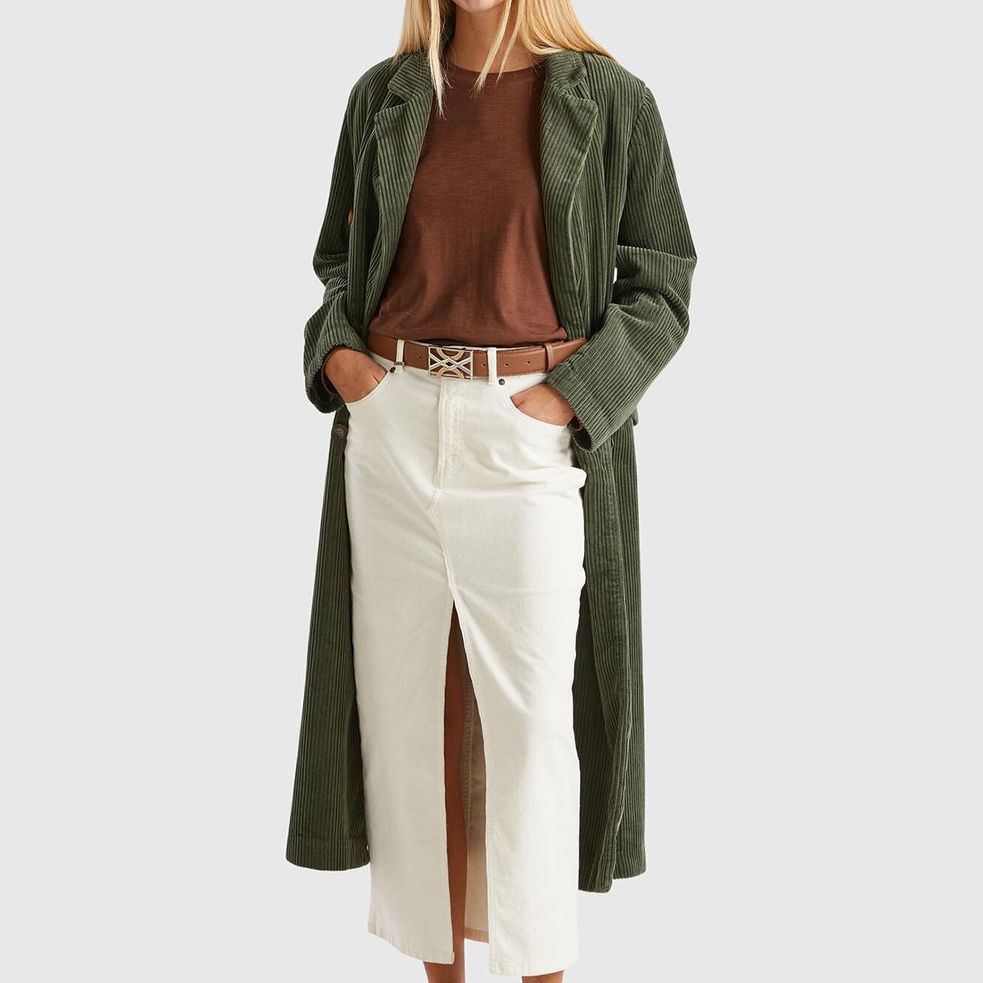 Kadın Beyaz Pamuk Karışımlı Önü Yırtmaçlı Arkası Logo Etiketli Etek