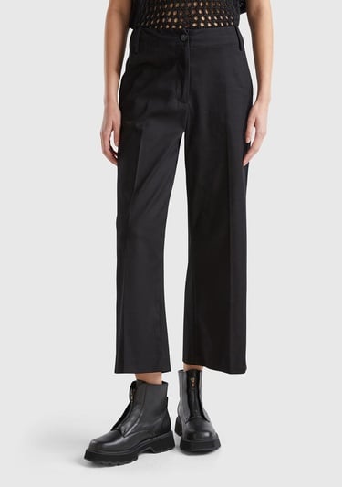  Kadın Siyah Pamuk Karışımlı Arkası Düğmeli Cepli Bol Paça Pantolon