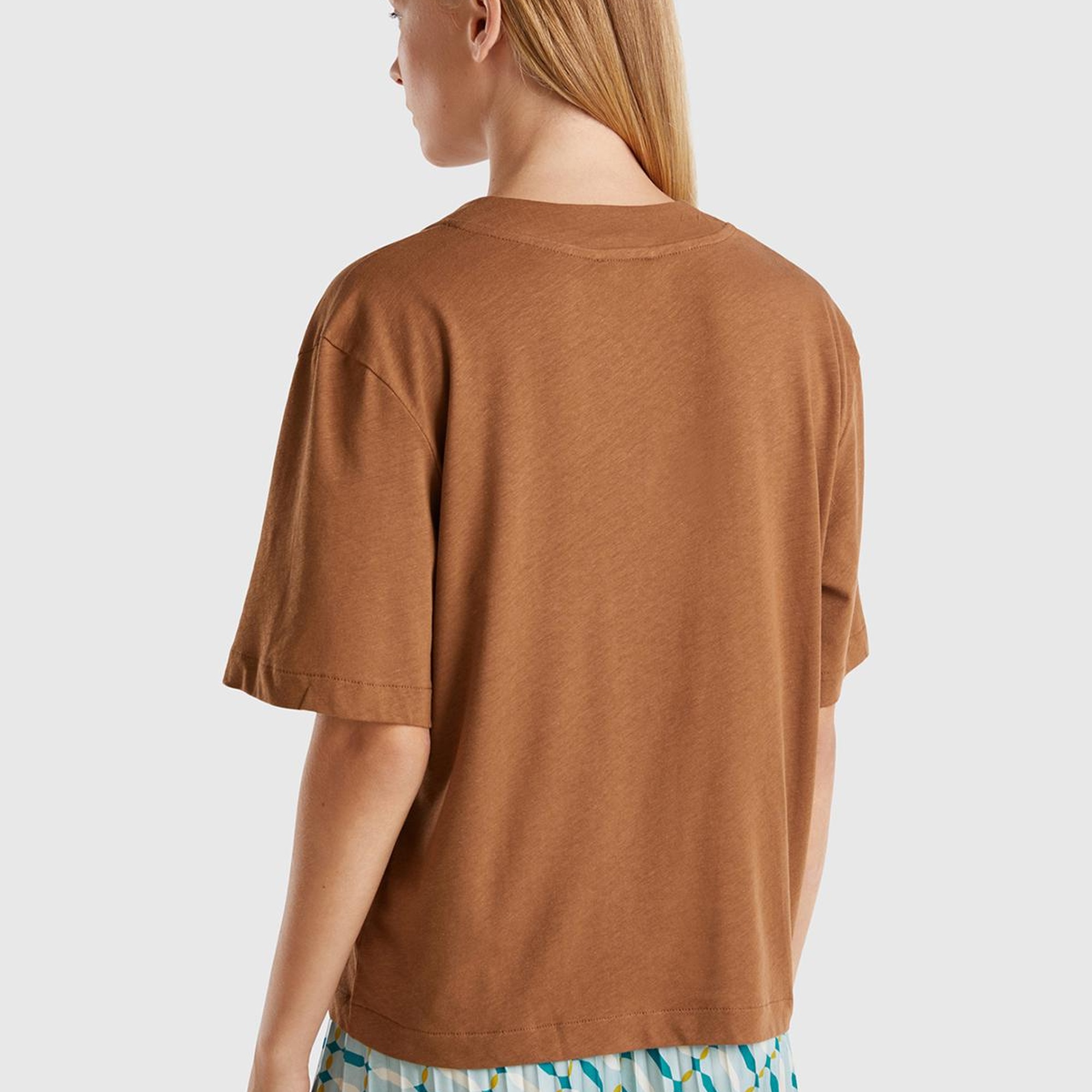 Kadın Kahverengi Pamuk ve Keten Karışımlı Yarım Kollu V Yaka Hırka