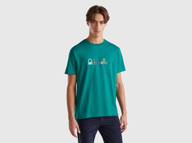  Erkek Koyu Yeşil %100 Pamuk Önü Logo Baskılı Kısa Kollu Yuvarlak Yaka T-Shirt