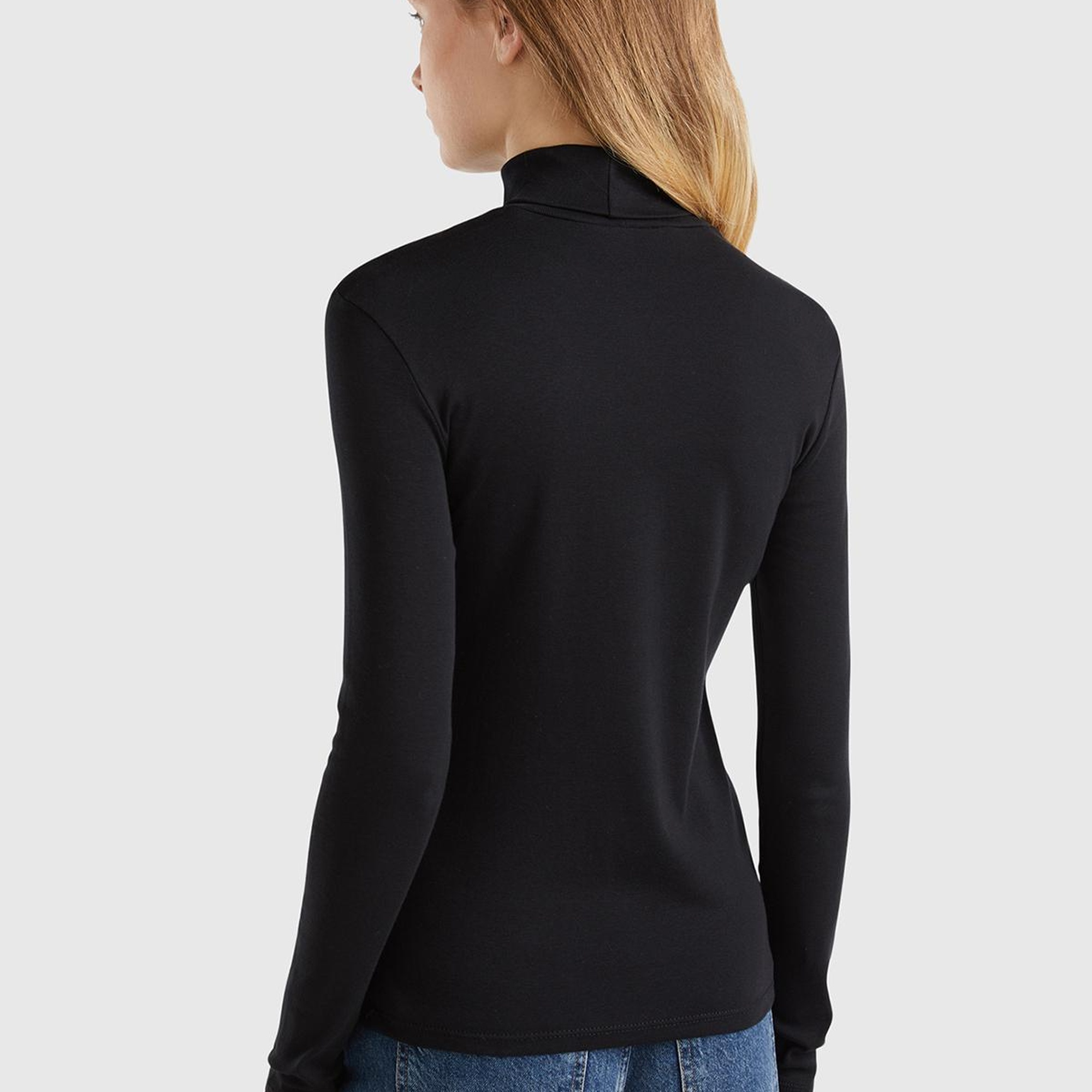 Kadın Siyah %100 Pamuk Boğazlı Uzun Kollu T-Shirt