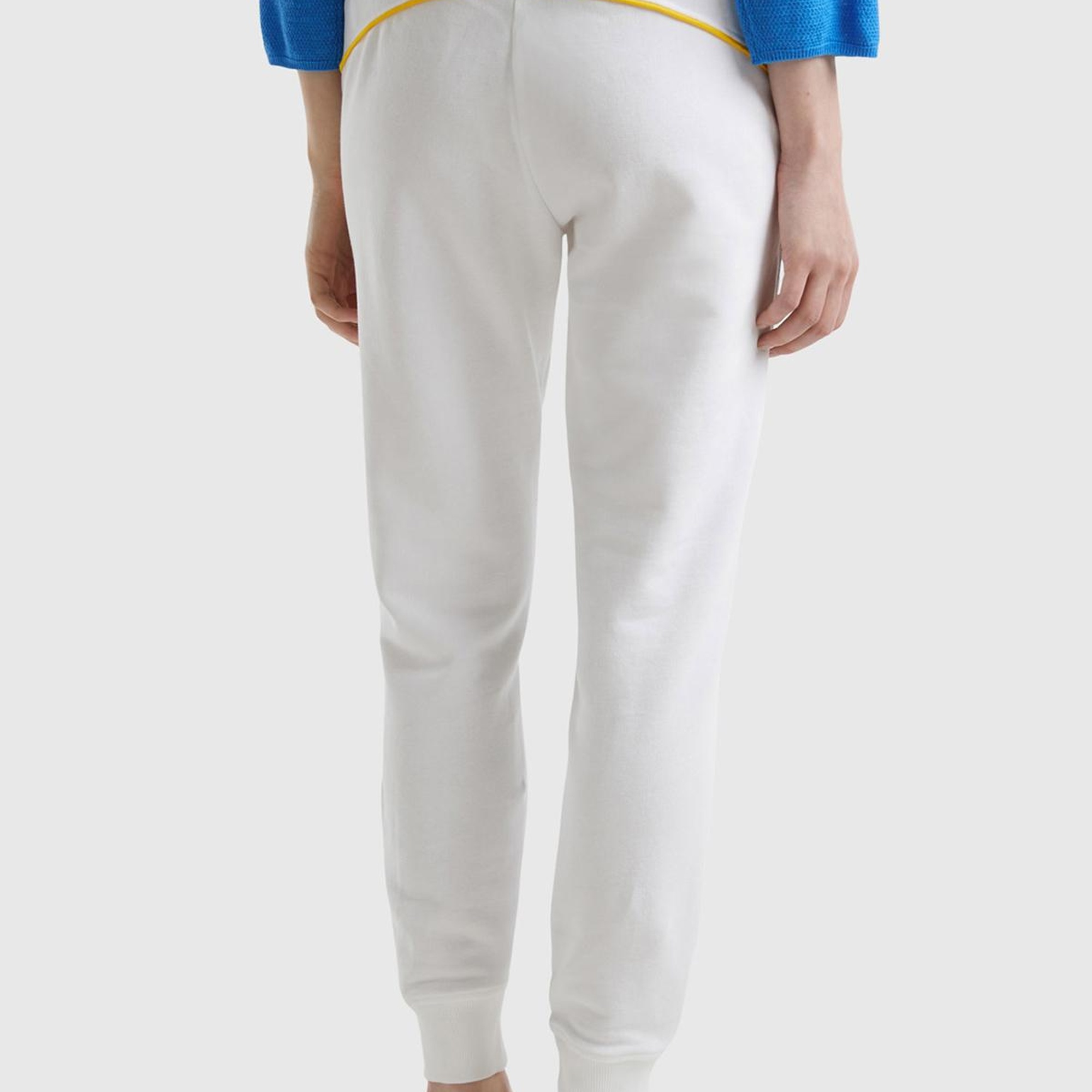 Kadın Beyaz Mix %100 Pamuk Yanları Cepli Beli Büzgülü Jogger Eşofman Altı