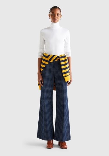  Kadın Beyaz %100 Pamuk Boğazlı Uzun Kollu T-Shirt