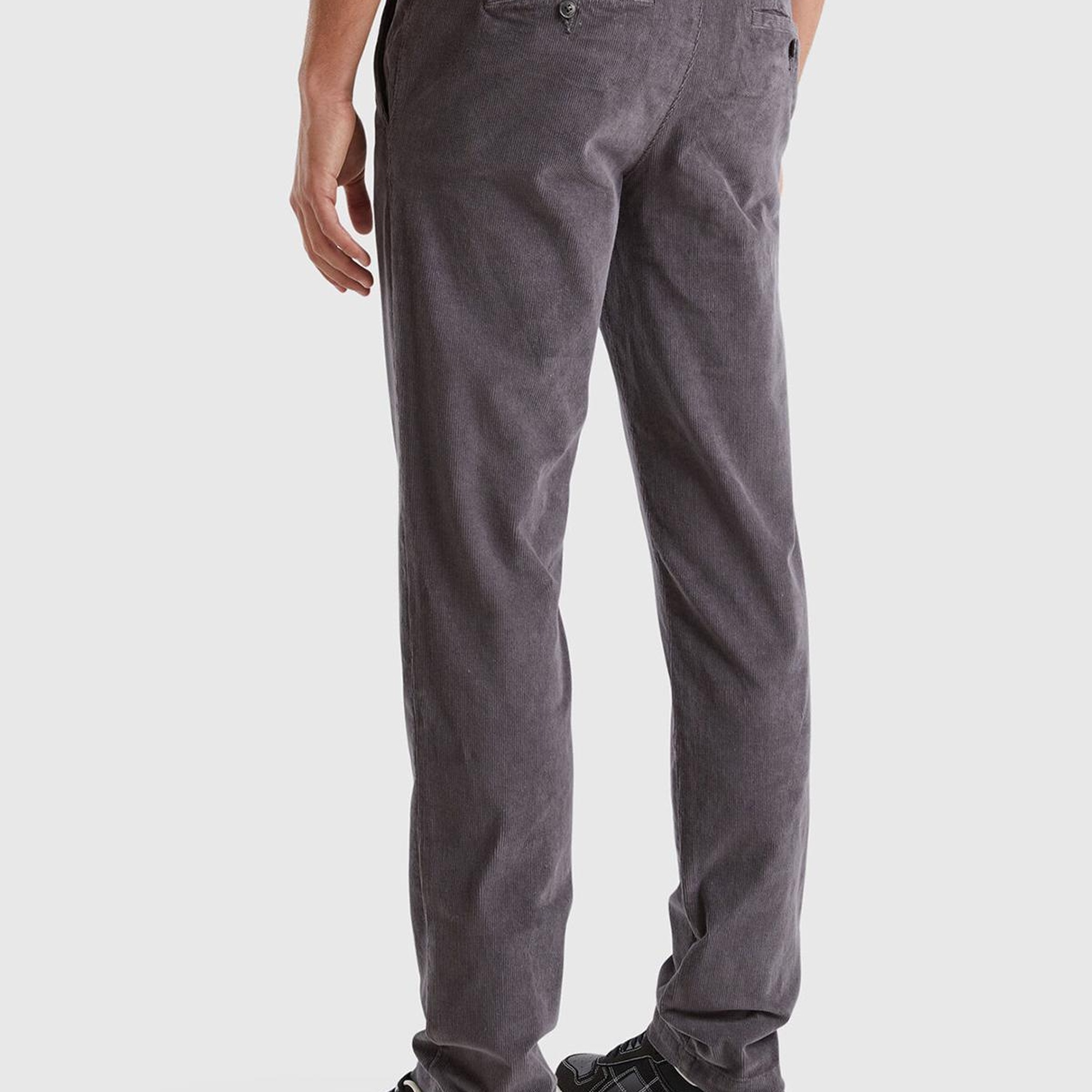 Erkek Antrasit Pamuk Karışımlı Arkası Biyeli Cepli Dar Kesim Kadife Pantolon