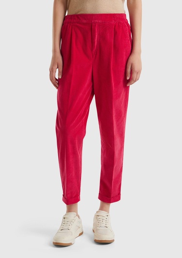  Kadın Kırmızı Beli Lastikli Kadife Pantolon