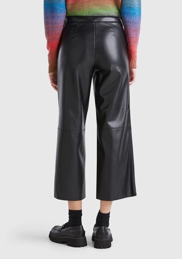  Kadın Siyah Dikiş Detaylı Görünmez Fermuarlı Bol Paça Pantolon