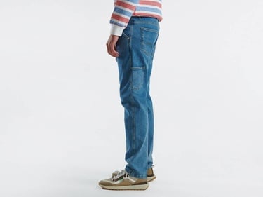  Erkek Mavi Pamuk Karışımlı Arkası Logo Etiketli Düz Paça Denim Pantolon