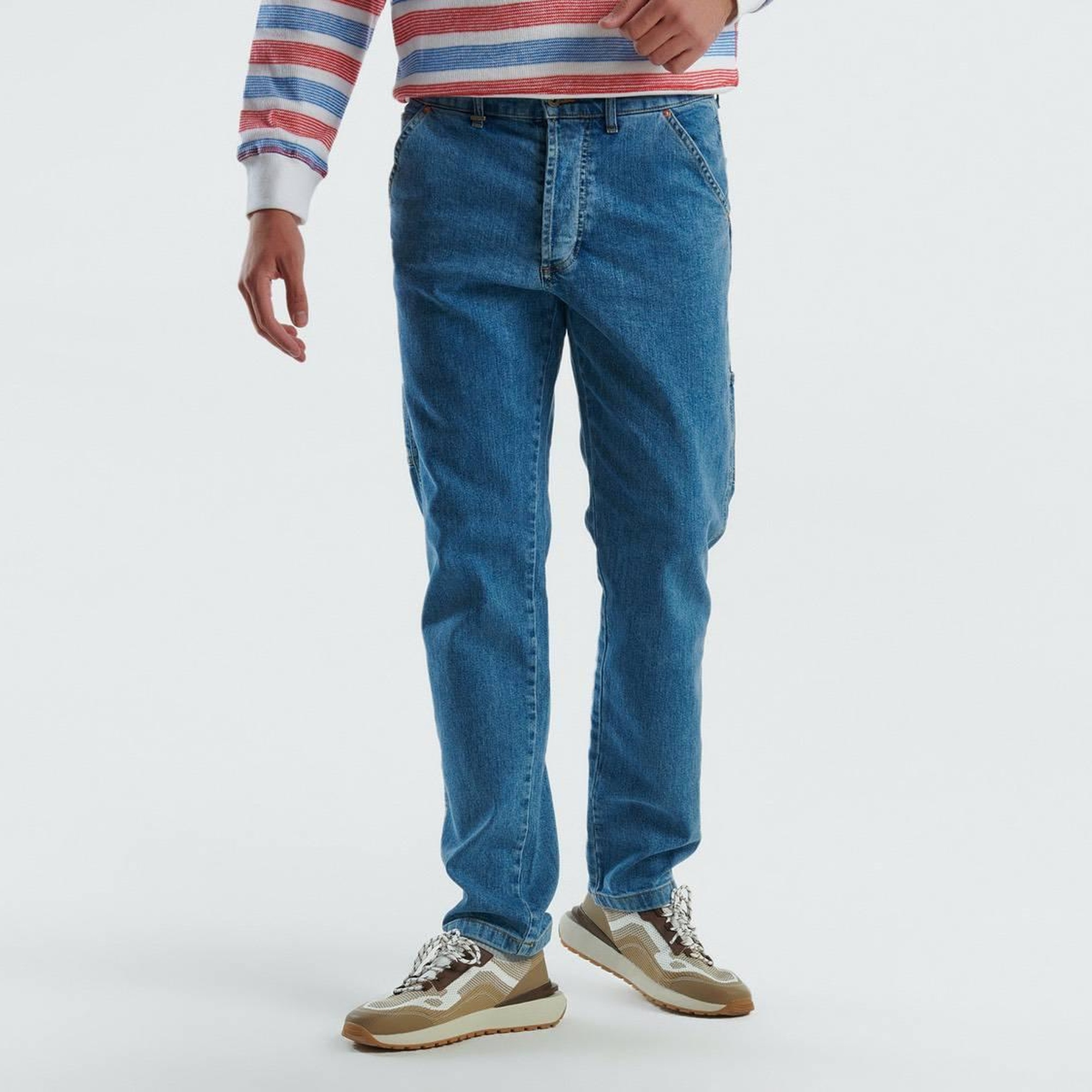 Erkek Mavi Pamuk Karışımlı Arkası Logo Etiketli Düz Paça Denim Pantolon