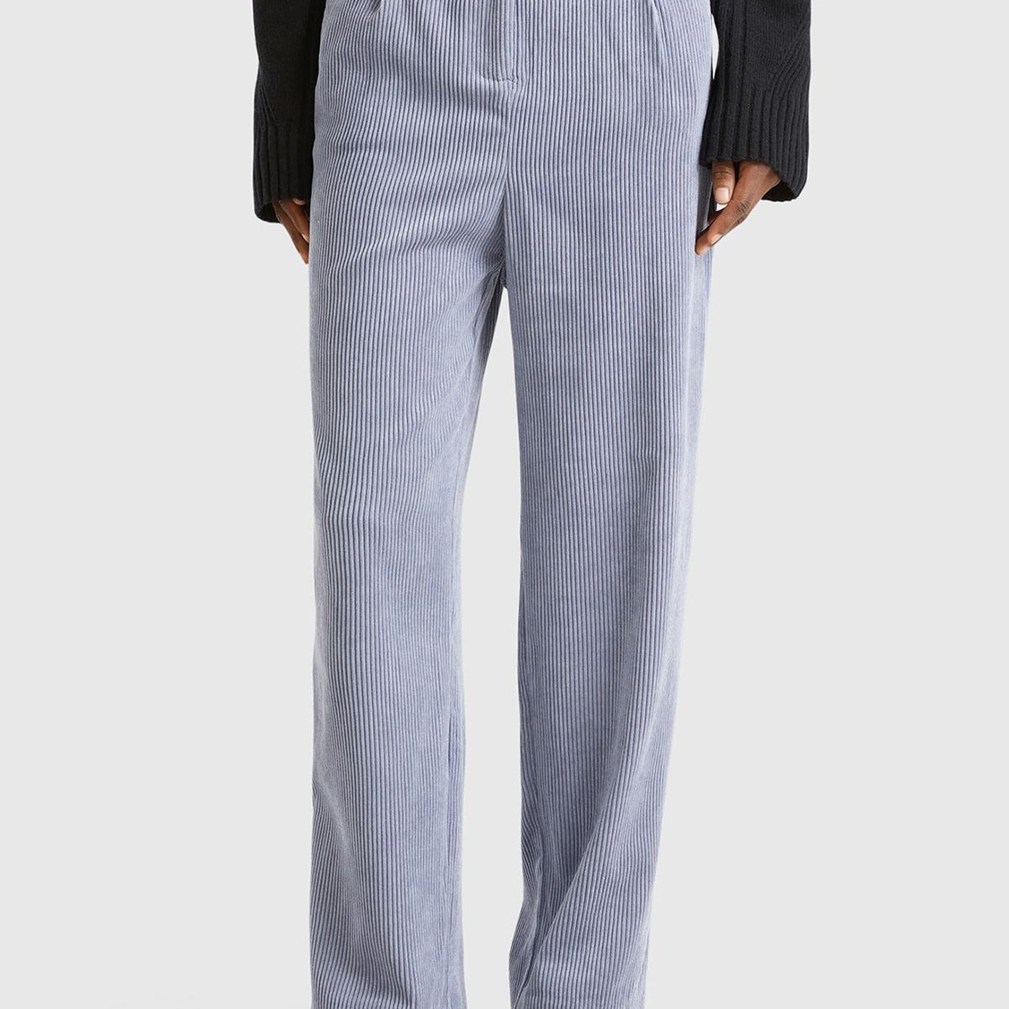 Kadın Mavi Önü Pile Detaylı Normal Bel Kadife Pantolon