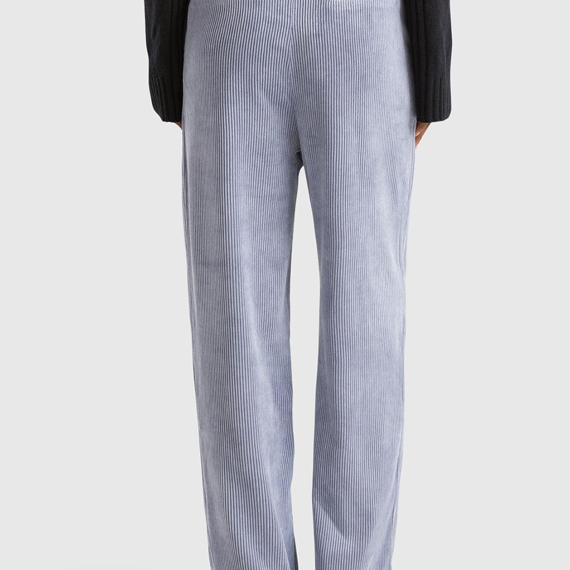 Kadın Mavi Önü Pile Detaylı Normal Bel Kadife Pantolon