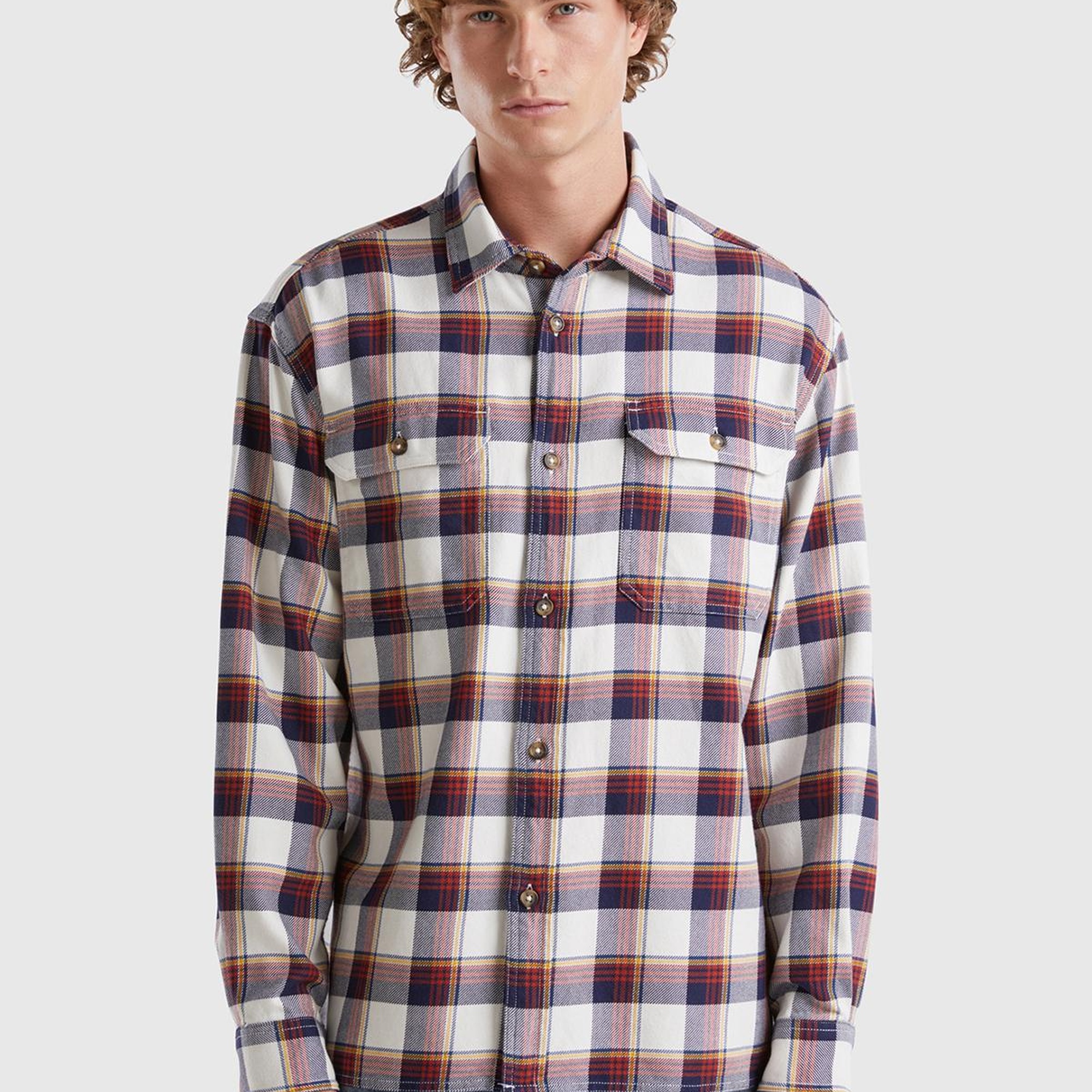 Erkek Beyaz Mix %100 Pamuk İki Göğsü Cep Detaylı Uzun Kollu Desenli Gömlek