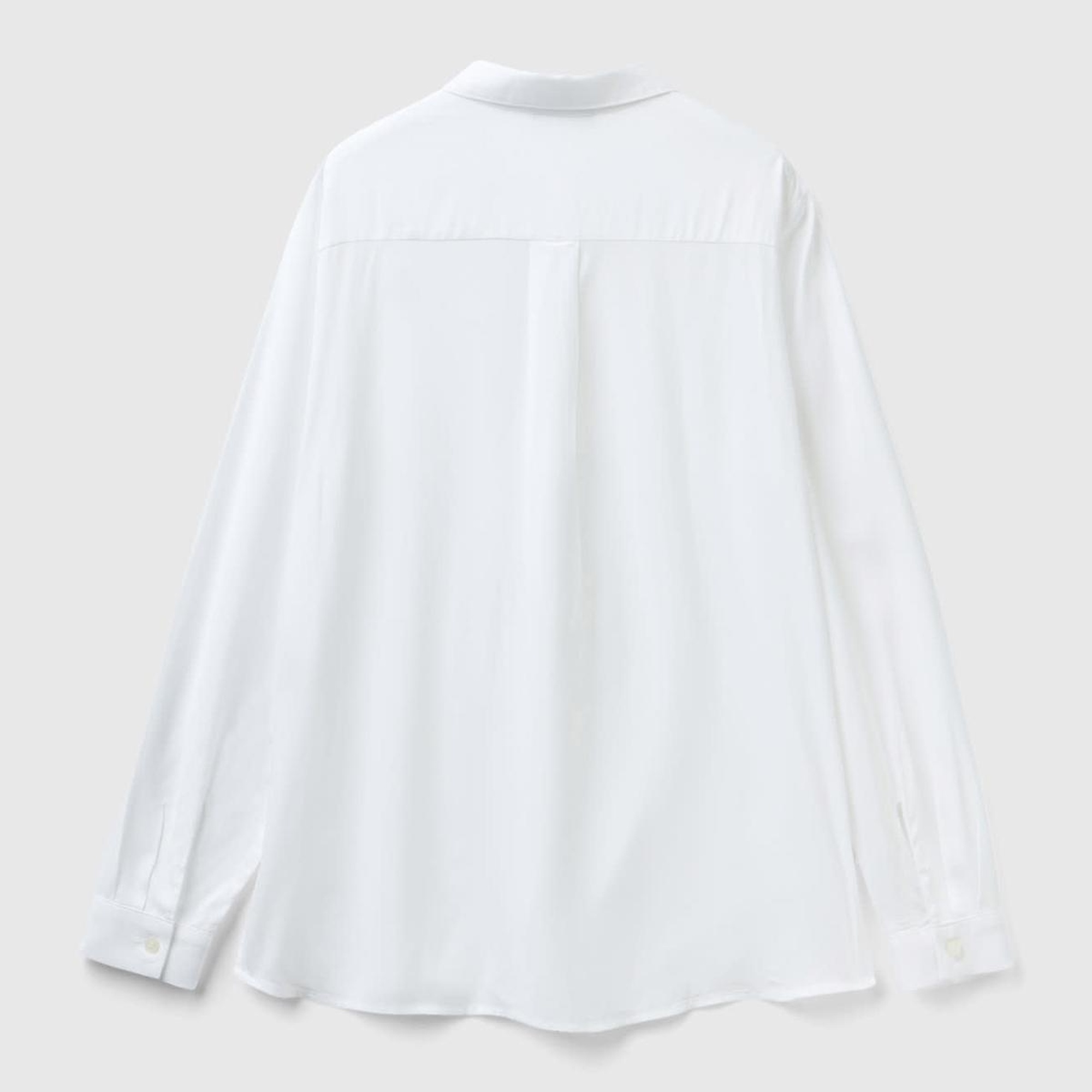 Kadın Beyaz %100 Viskoz Etek Ucu Yuvarlak Kesim Düz Gömlek