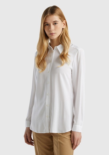  Kadın Beyaz %100 Viskoz Etek Ucu Yuvarlak Kesim Düz Gömlek