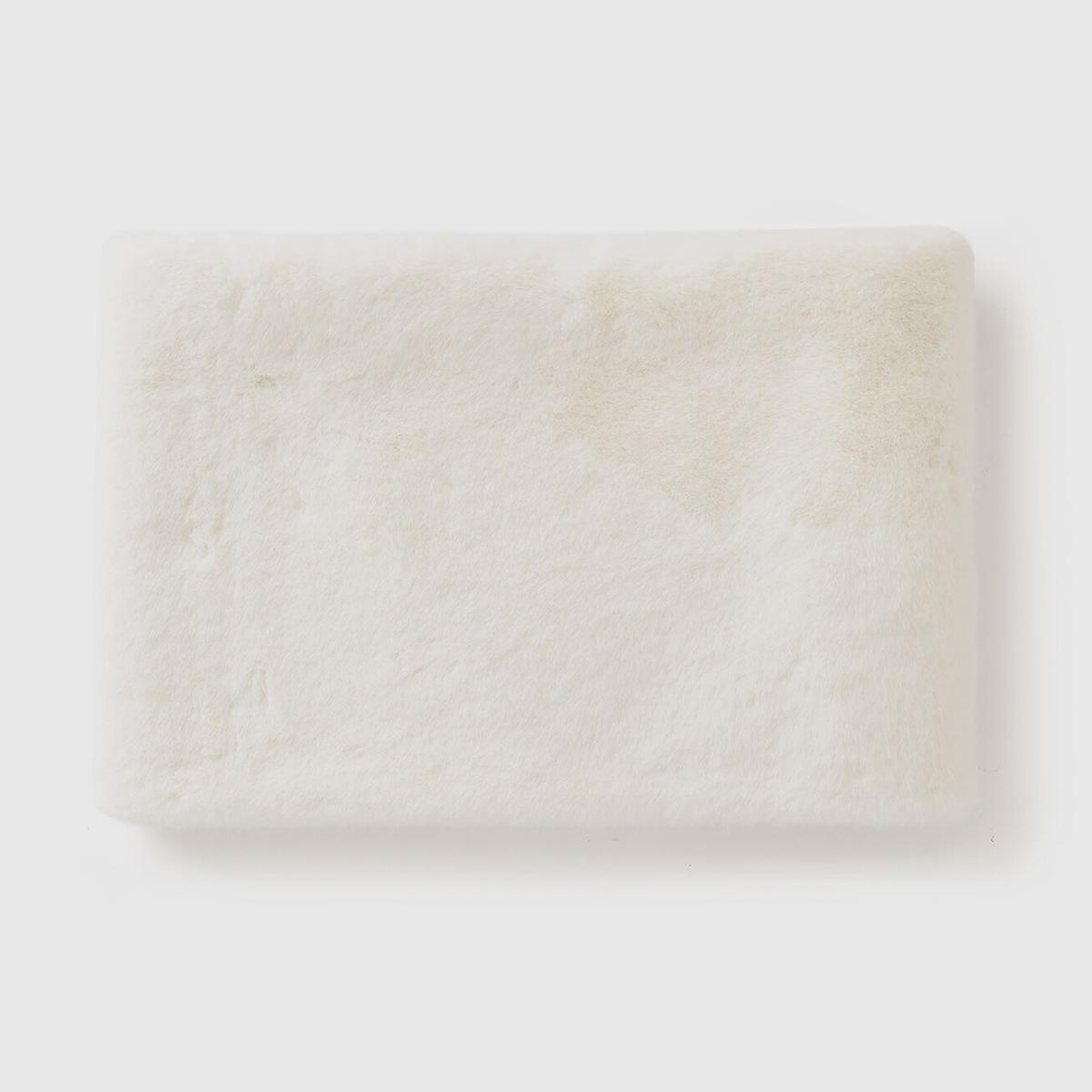 Kadın Beyaz Kürk Görünümlü Yumuşak Boyunluk