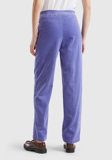  Kadın Mor Pamuk Karışımlı Arkası Lastikli Cepli Geniş Paça Kadife Pantolon