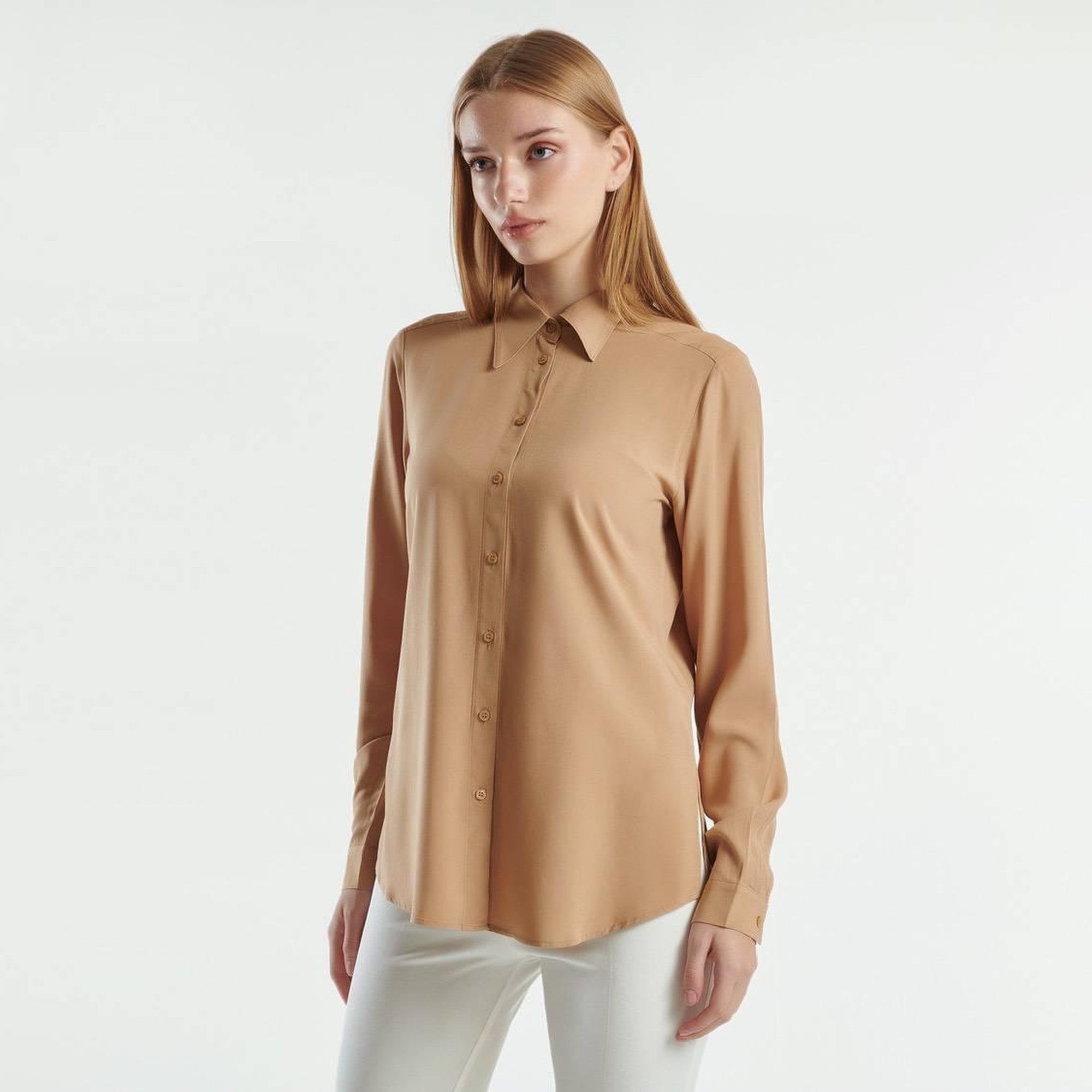 Kadın Bej %100 Viskoz Etek Ucu Yuvarlak Kesim Düz Gömlek