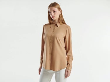  Kadın Bej %100 Viskoz Etek Ucu Yuvarlak Kesim Düz Gömlek