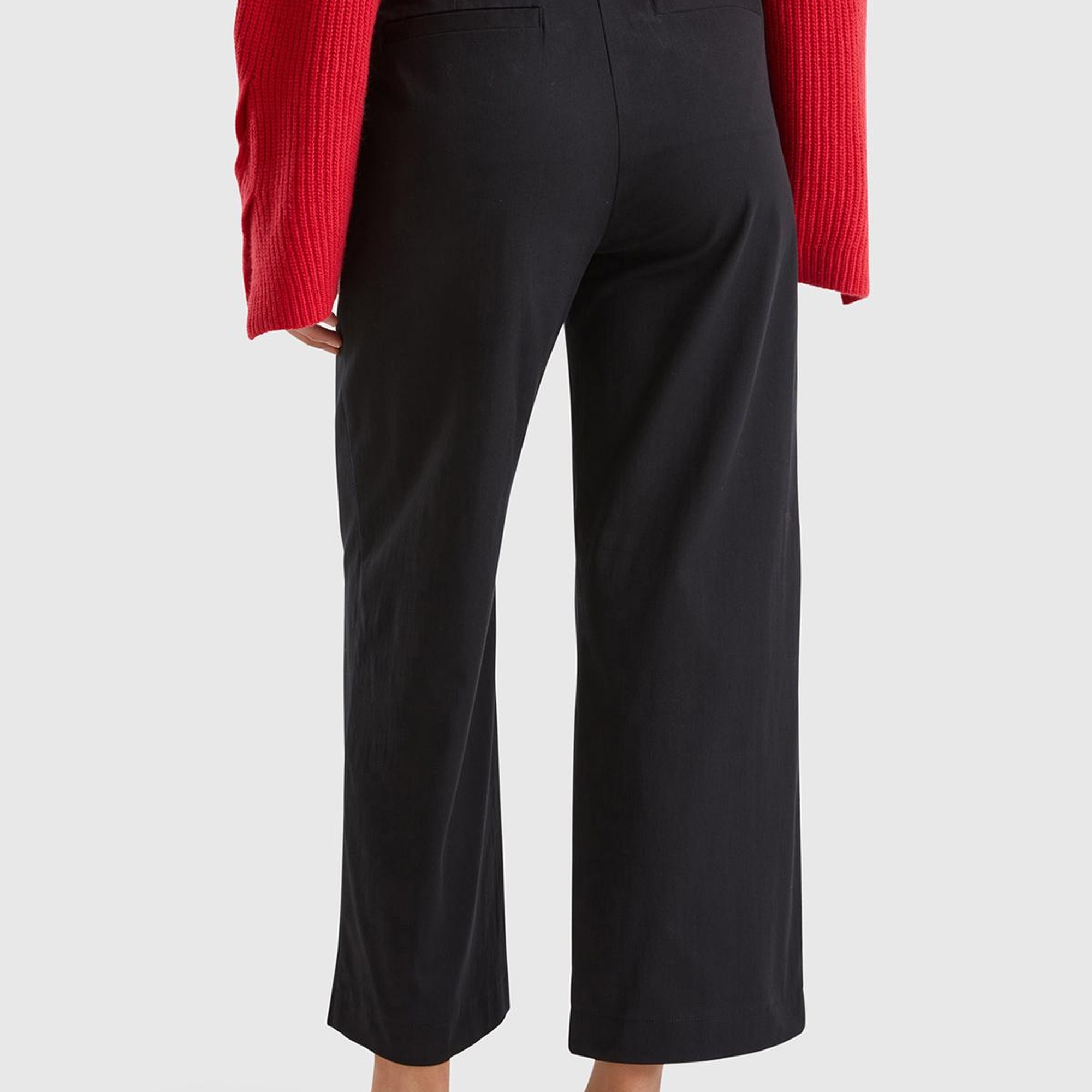 Kadın Siyah Pamuk Karışımlı Düz Paça Bilek Boy Gabardin Pantolon