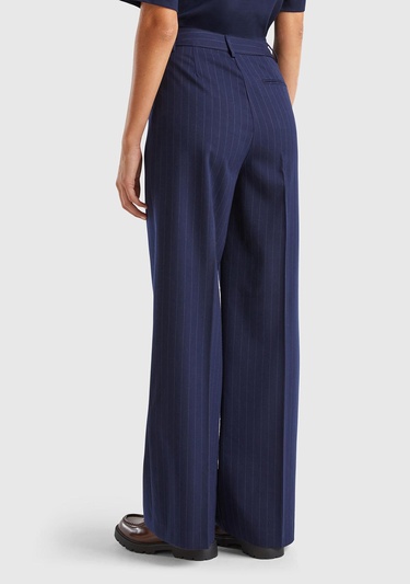  Kadın Lacivert Viskoz Karışımlı Önü Cepli İnce Çizgili Geniş Paça Pantolon