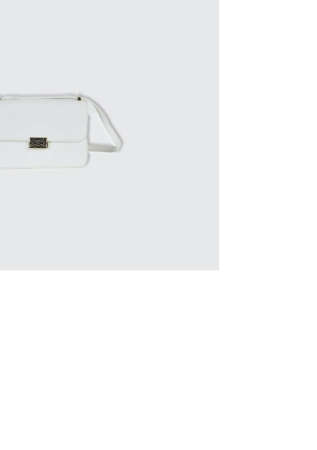  Kadın Beyaz Logo Detaylı Metal Tokalı Çanta