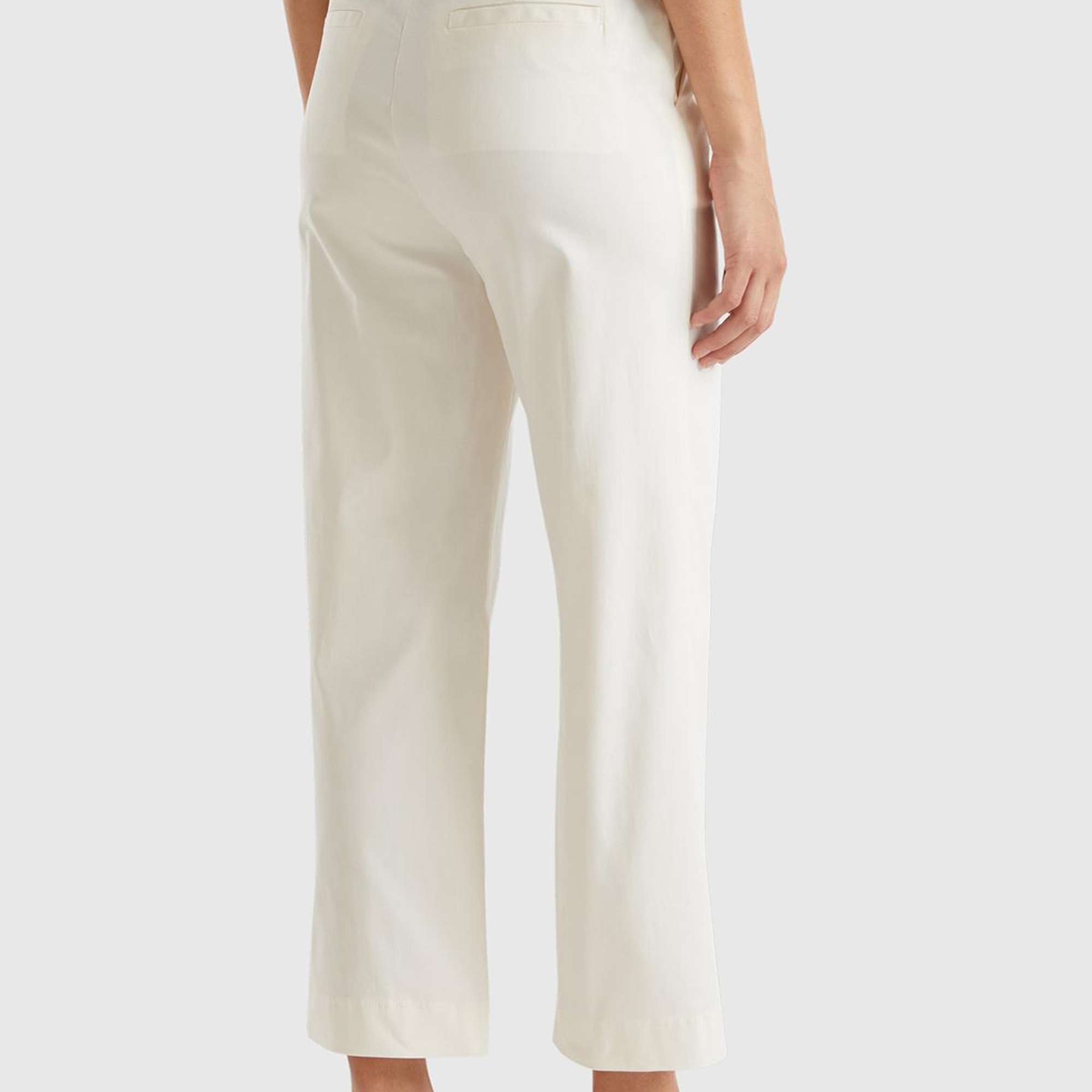 Kadın Krem Pamuk Karışımlı Düz Paça Bilek Boy Gabardin Pantolon