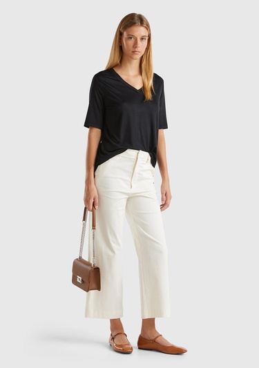  Kadın Krem Pamuk Karışımlı Düz Paça Bilek Boy Gabardin Pantolon