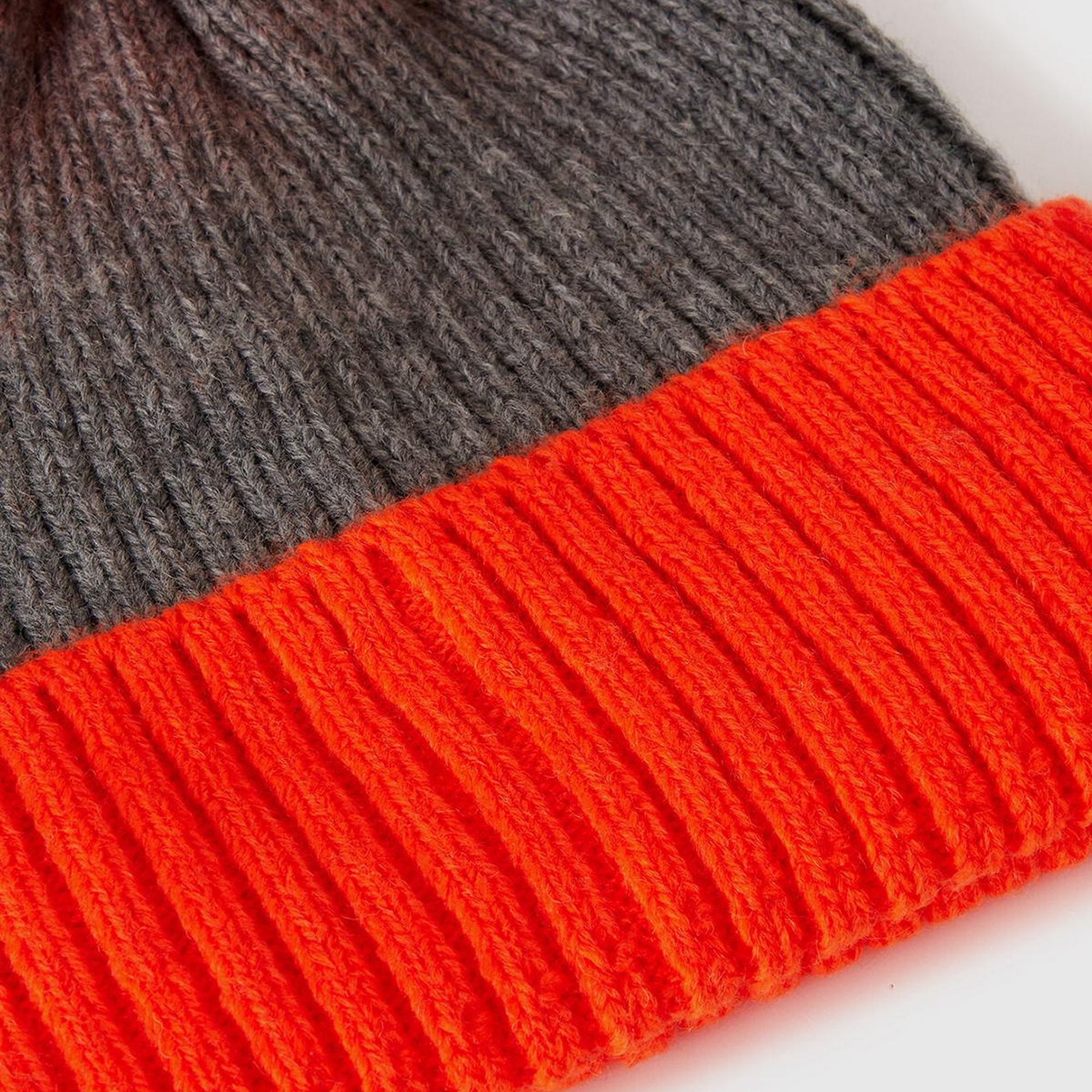 Kadın Turuncu Yün Karışımlı Ponponlu Bere