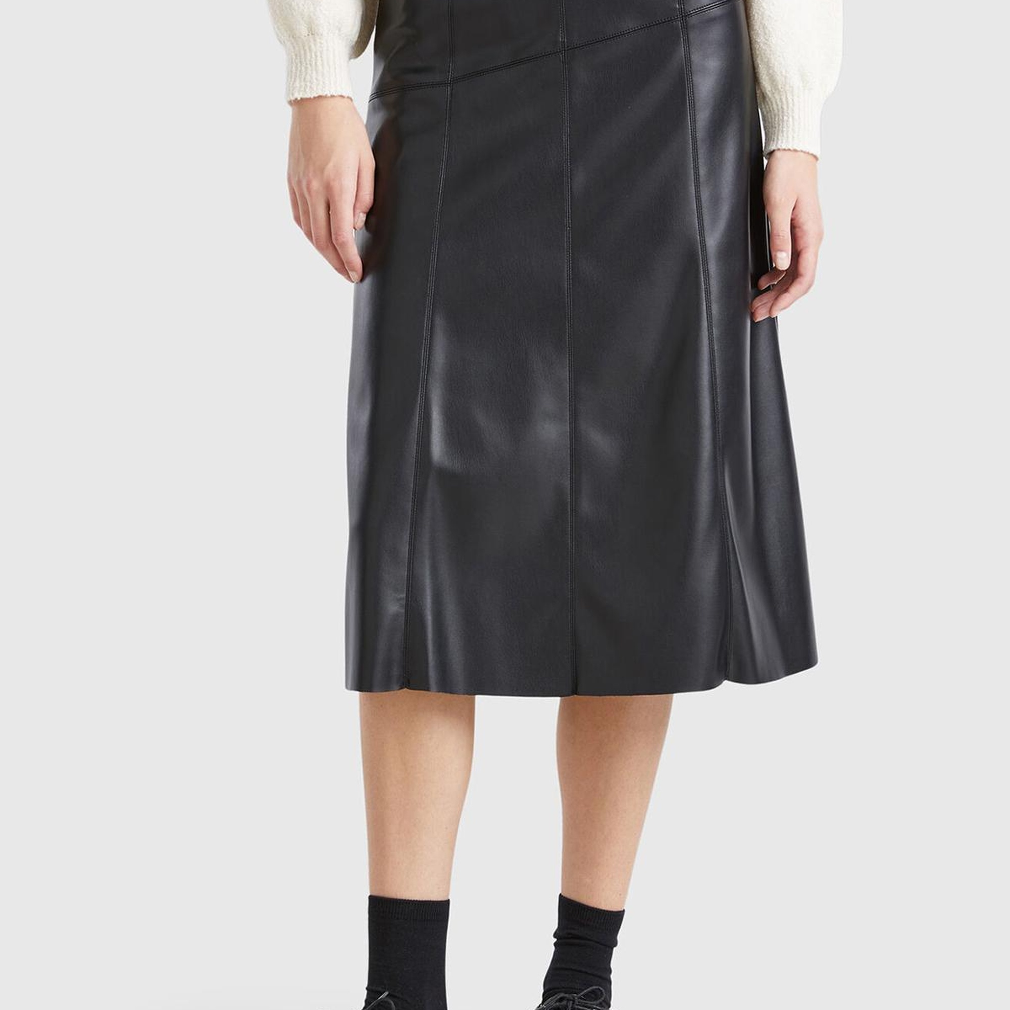 Kadın Siyah Dikiş Detaylı Görünmez Fermuarlı Hafif Kloş Midi Etek