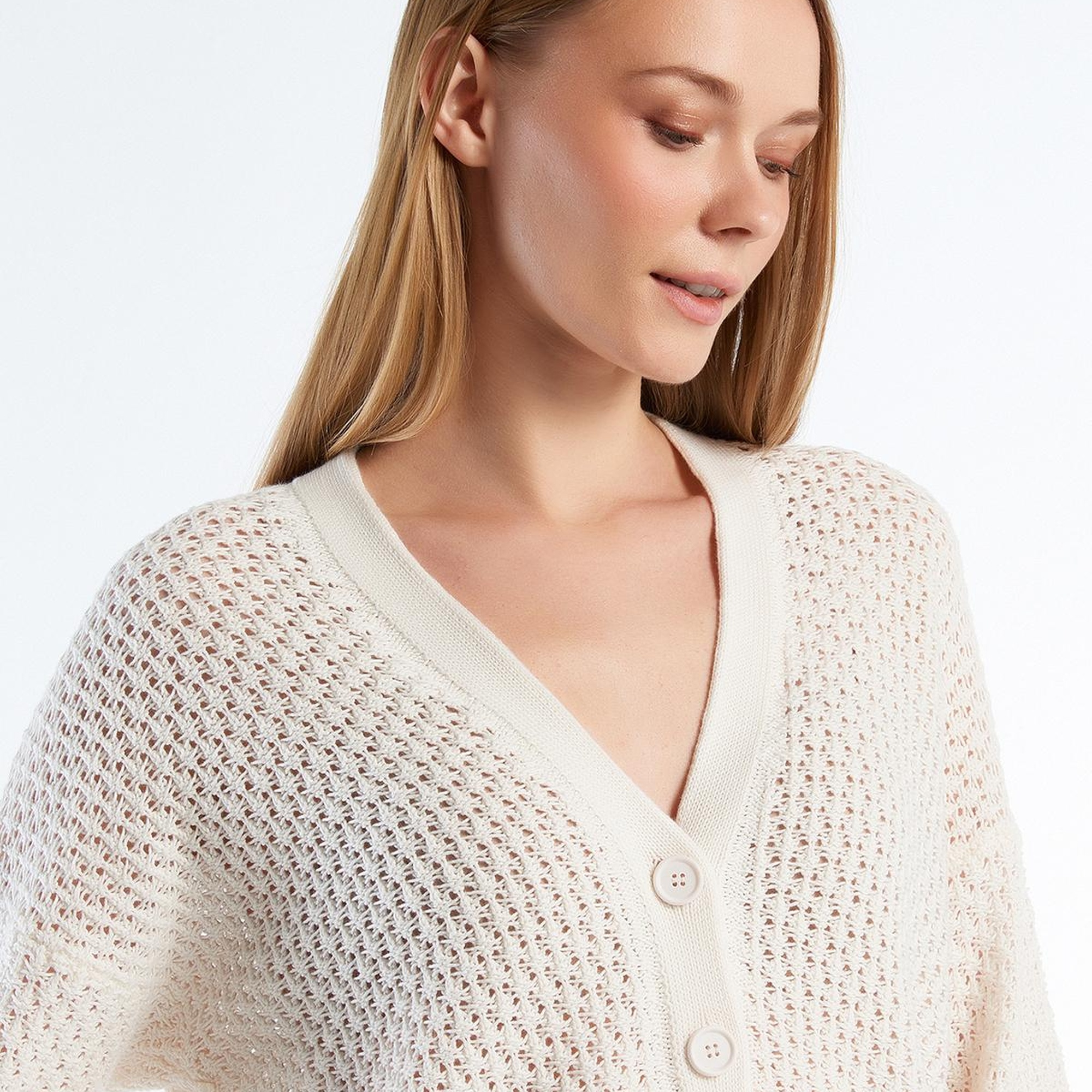 Kadın Krem %100 Pamuk Tamamı Desenli Önü Düğmeli Hırka