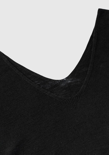  Kadın Siyah Pamuk Keten Karışımlı Kolları Büzgülü V Yaka Kazak