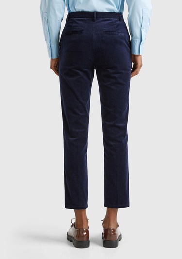  Kadın Lacivert Pamuk ve Modal Karışımlı Önü Cepli Kadife Chino Pantolon