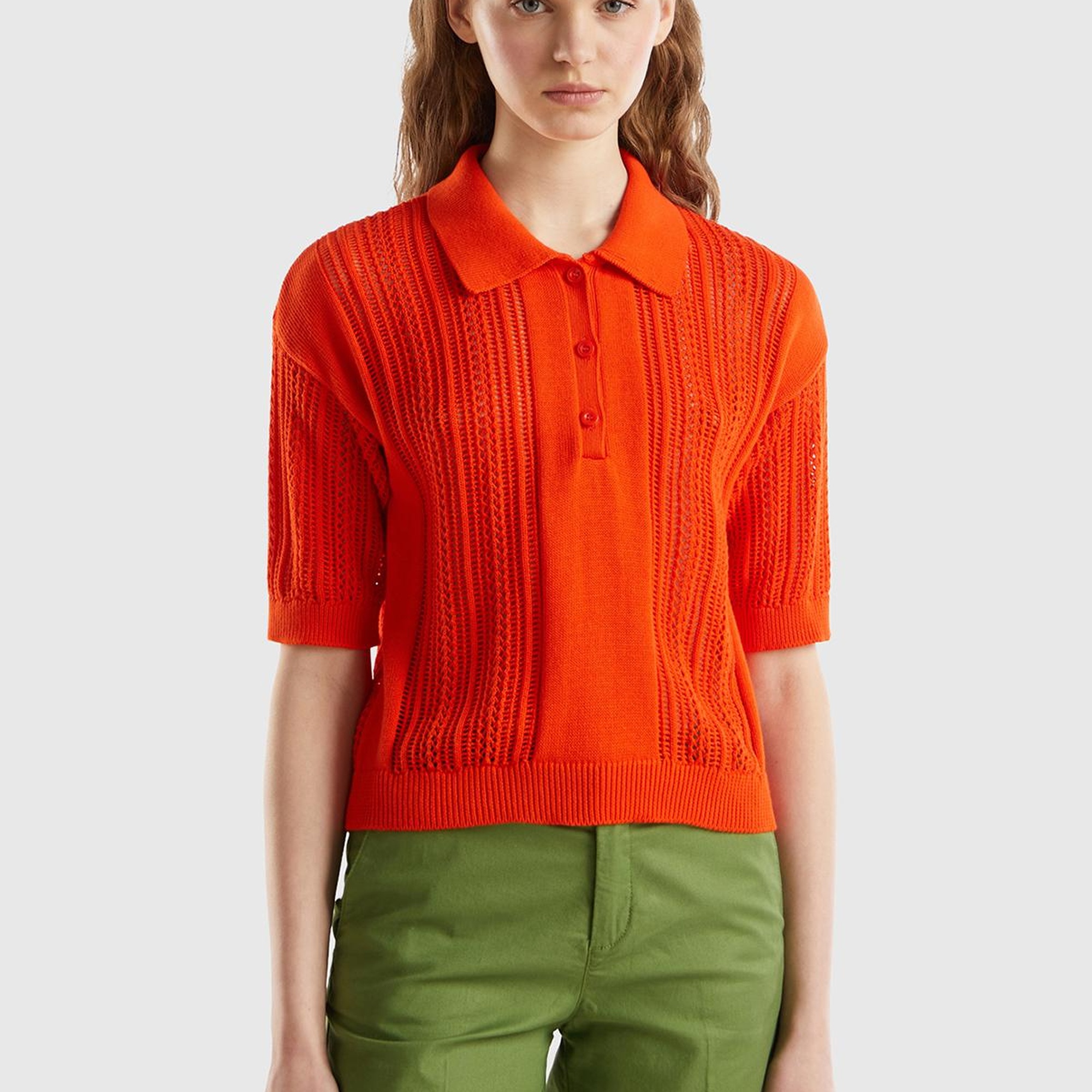 Kadın Nar Çiçeği %100 Pamuk Tığ İşi Kolları Büzgülü Polo Yaka Triko T-Shirt