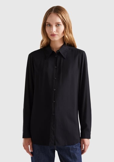  Kadın Siyah %100 Viskoz Etek Ucu Yuvarlak Kesim Düz Gömlek