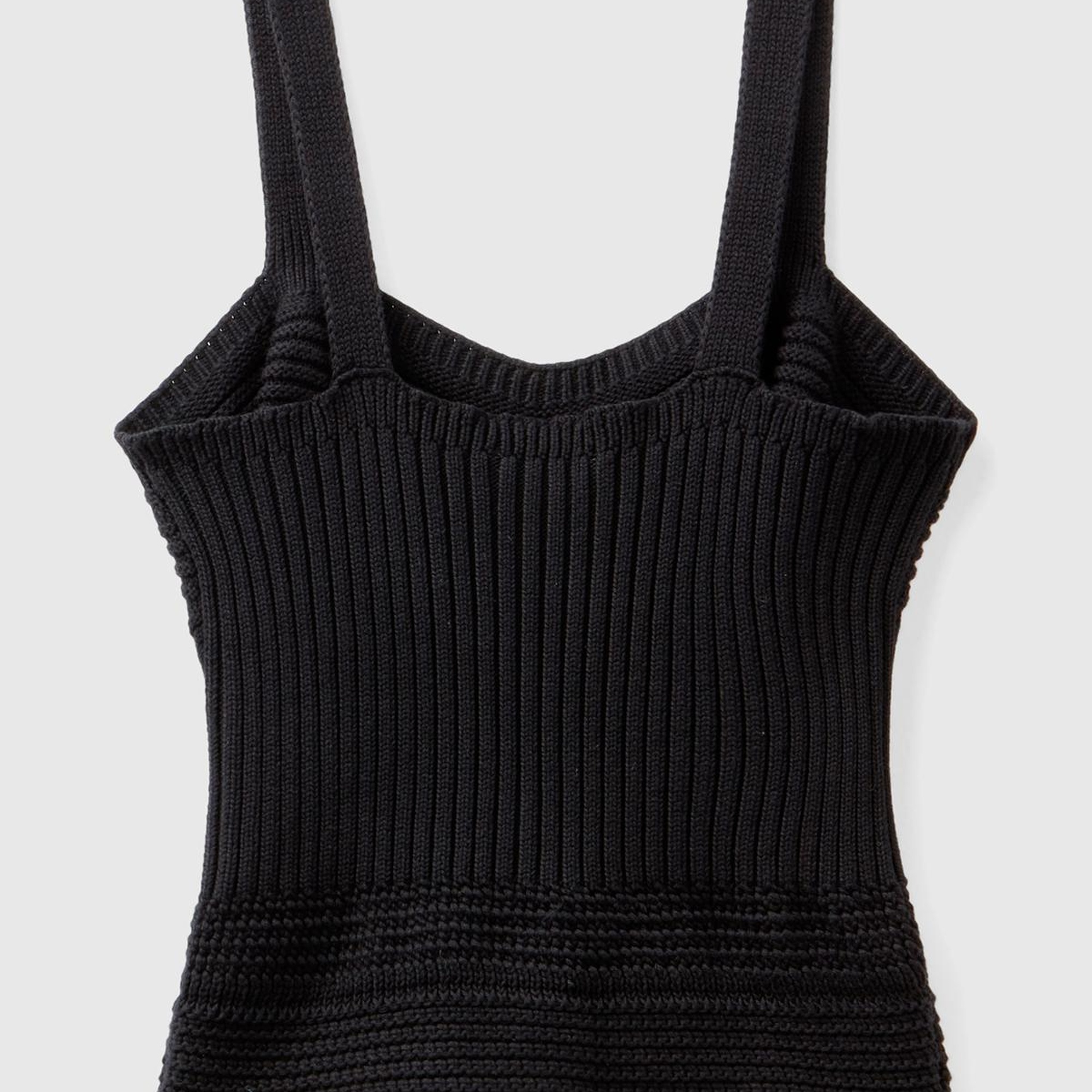 Kadın Siyah %100 Pamuk Örgü Motifli Altı Saçaklı Kalın Askılı Triko Atlet