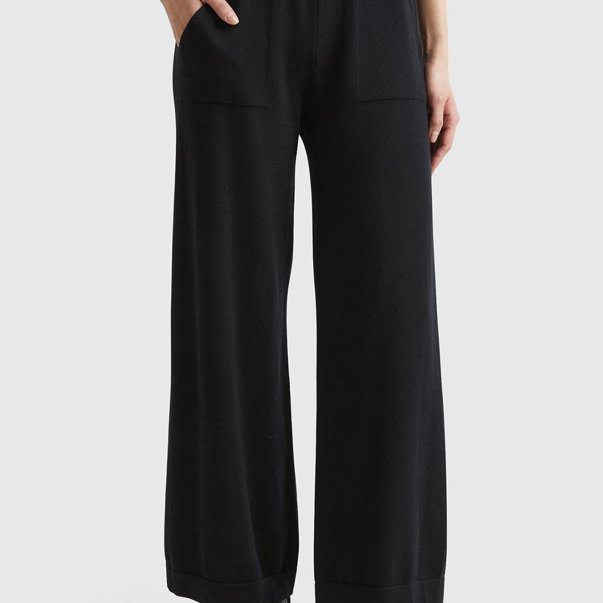 Kadın Siyah %100 Koton Geniş Paça Triko Pantolon