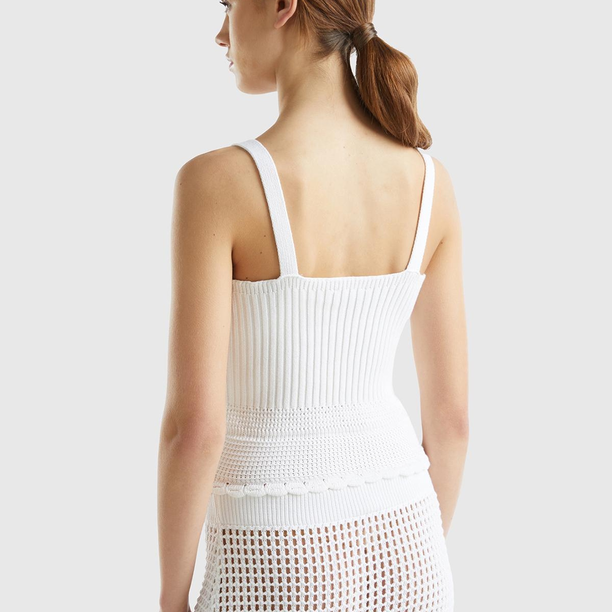 Kadın Beyaz %100 Pamuk Örgü Motifli Altı Saçaklı Kalın Askılı Triko Atlet