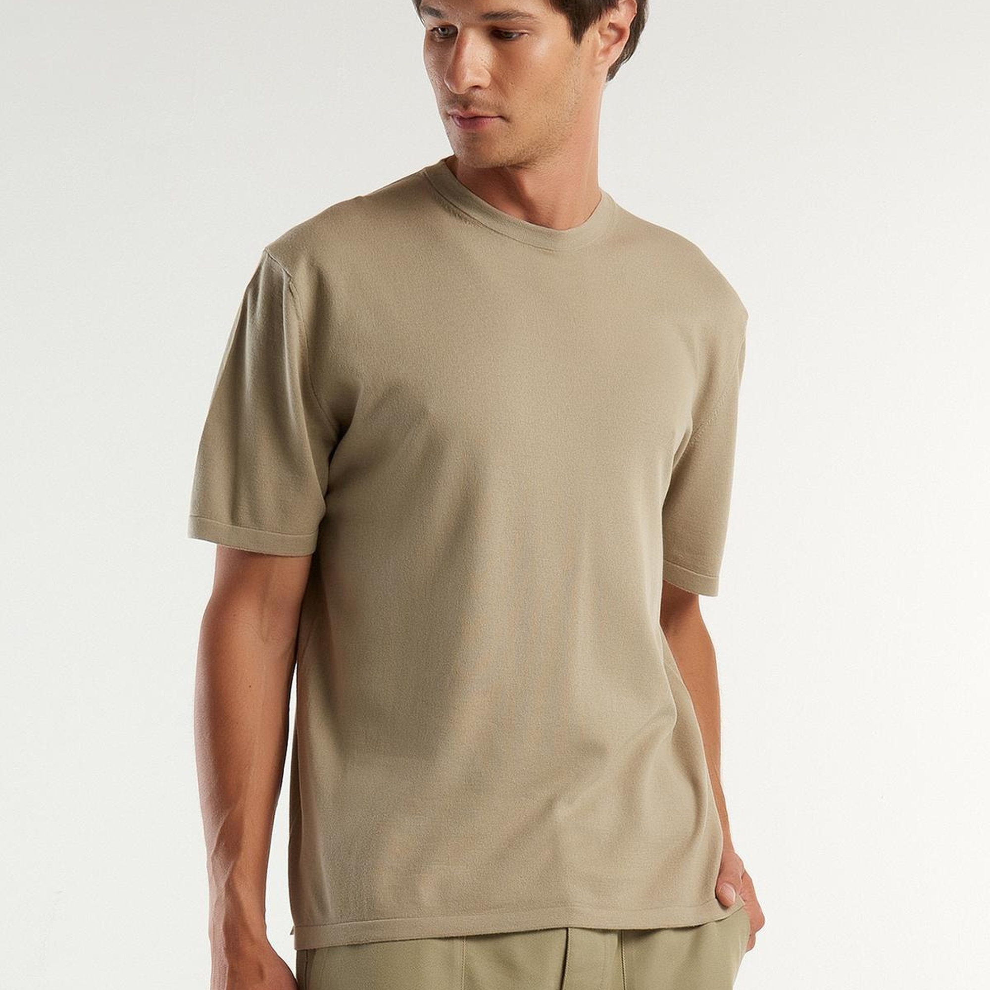 Erkek Haki %100 Pamuk Tek Renkli Bisiklet Yaka Triko T-Shirt