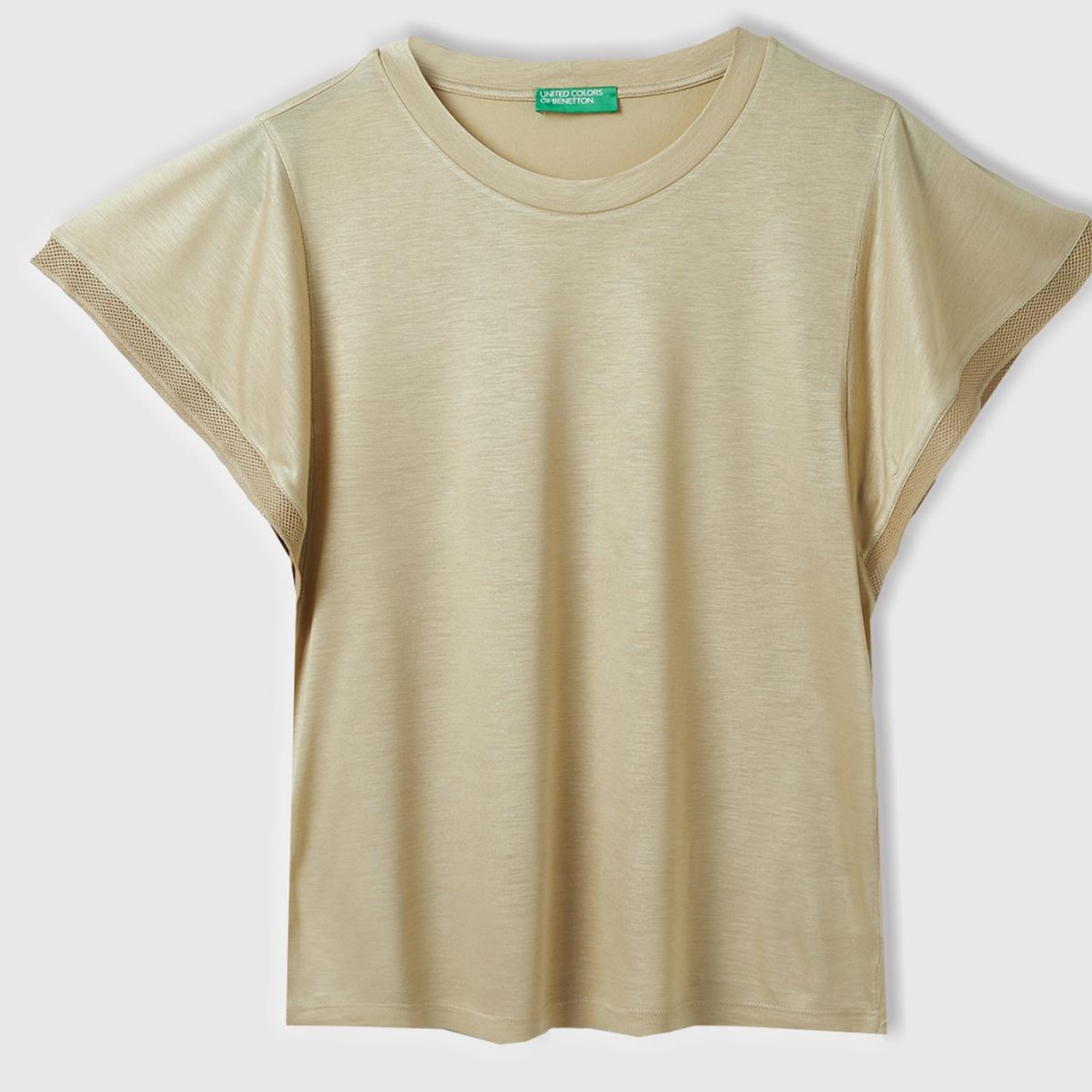 Kadın Bej %100 Viskoz Kolları Fırfır Detaylı Geniş Yaka T-Shirt