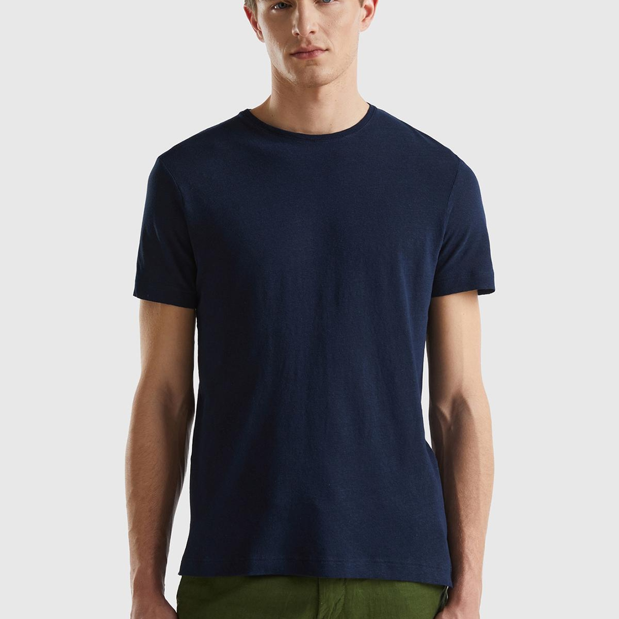 Erkek İndigo Keten Karışımlı Bisiklet Yaka Basic T-Shirt