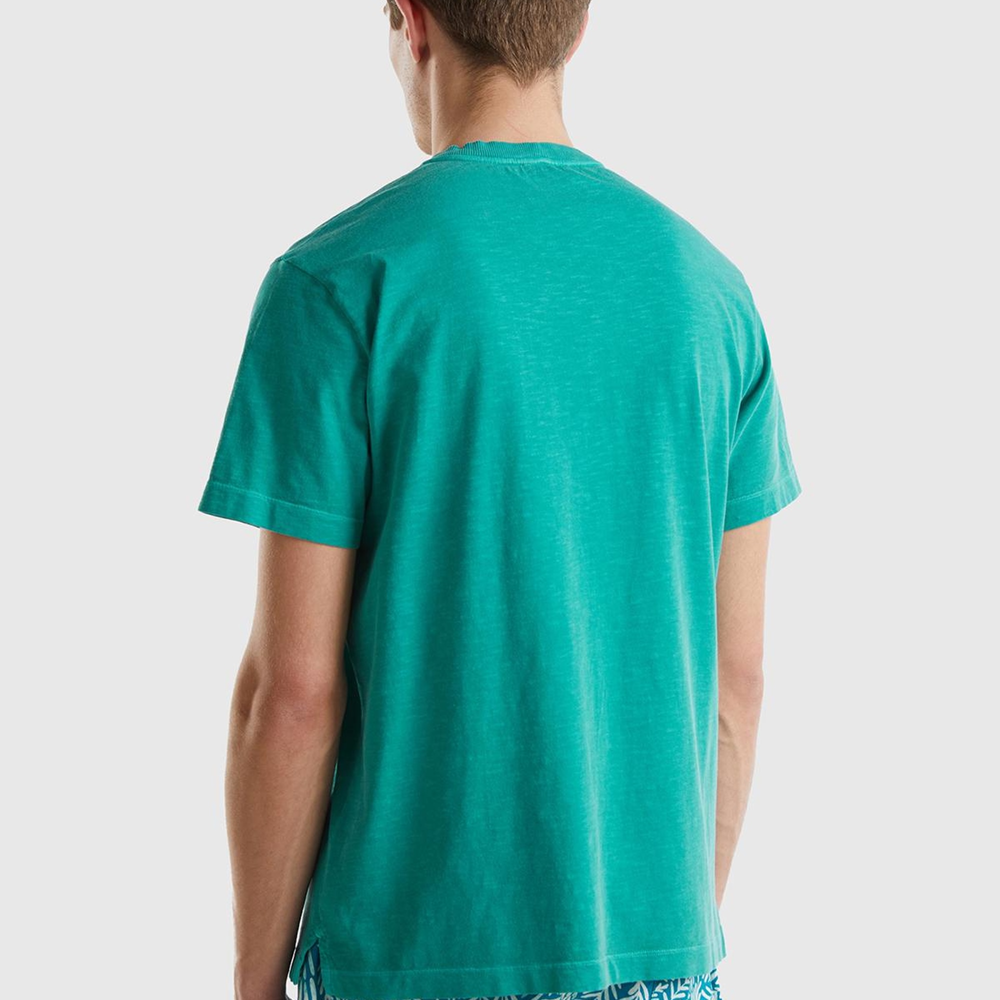 Erkek Adaçayı %100 Pamuk Tek Renkli Rahat Kesim Bisiklet Yaka T-Shirt