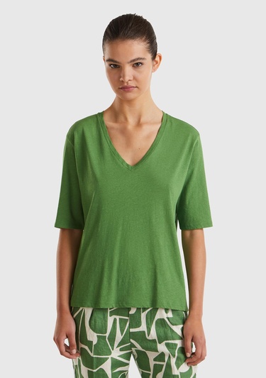  Kadın Soluk Yeşil Pamuk Keten Karışımlı V Yaka Rahat Kesim T-Shirt