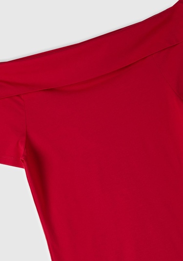  Kadın Vişne Pamuk Karışımlı Beli Daralan Kısa Kollu Şal Yaka T-shirt