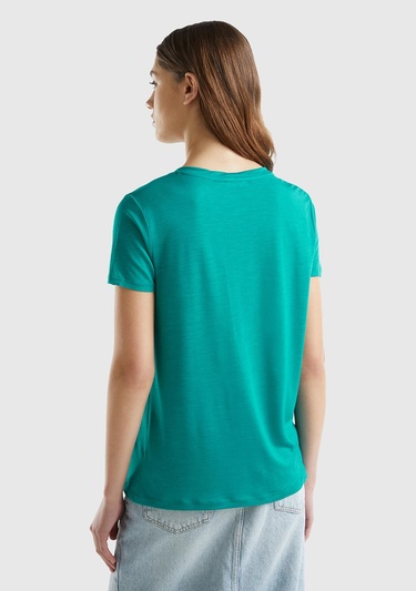  Kadın Petrol Yeşili %100 Liyosel V Yaka T-Shirt