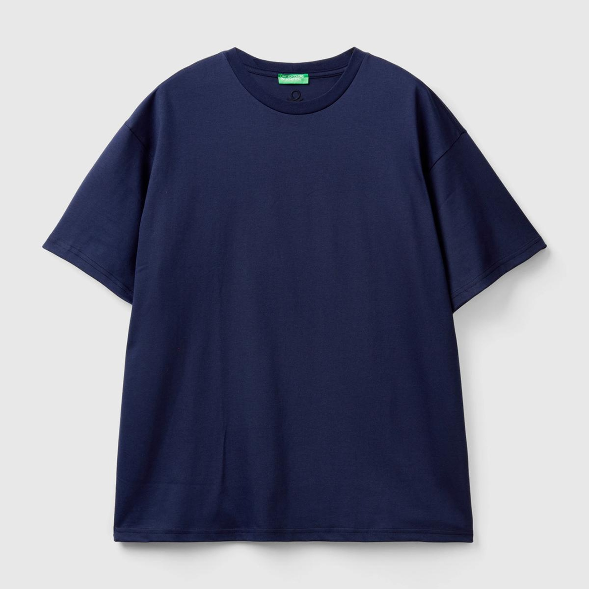 Erkek Koyu Lacivert %100 Pamuk Arkası Logo İşlemeli Omzu Dikiş Detaylı T-Shirt